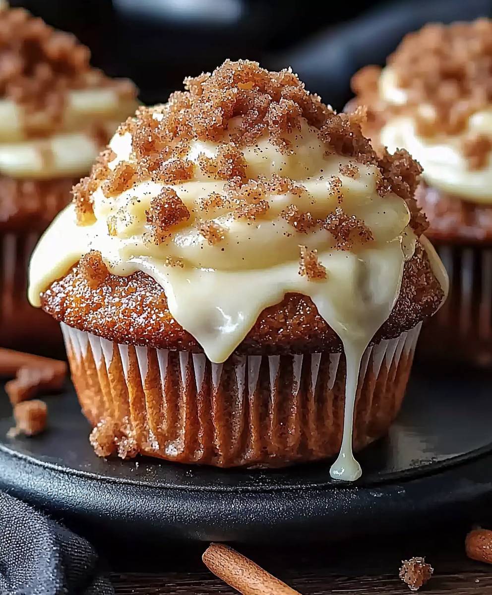 Cinnamon Cream Cheese Muffins
