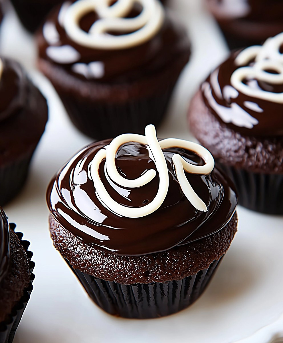 Homemade Hostess Cupcakes
