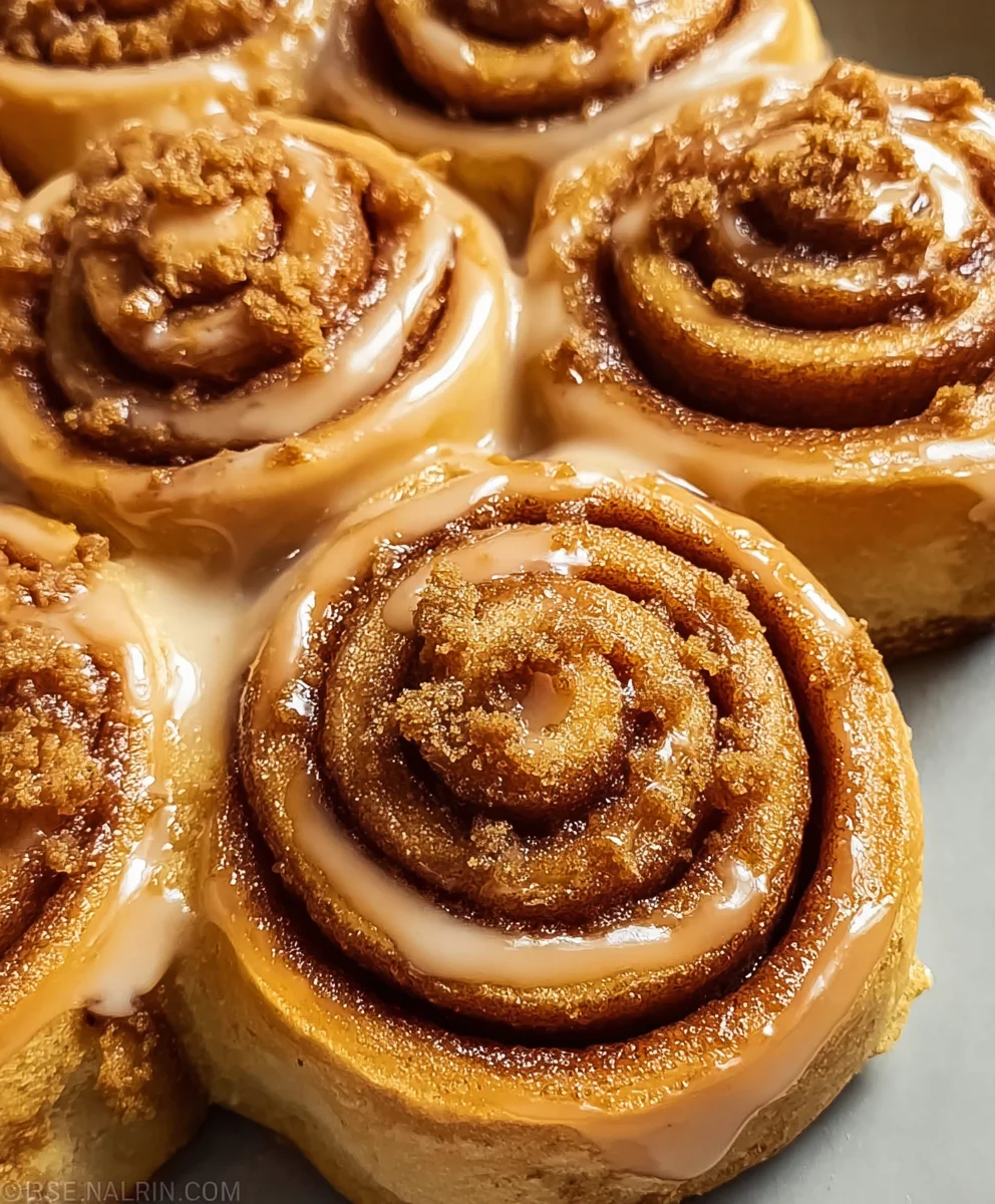 Biscoff Cinnamon Rolls- Ultimate Flavor Treat