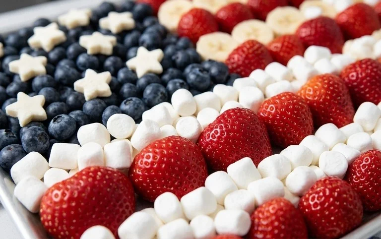 4th of July Fruit Platter Idea | How to Make an American Flag